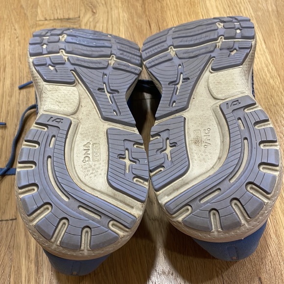 Brooks Ghost - Picture 4 of 8